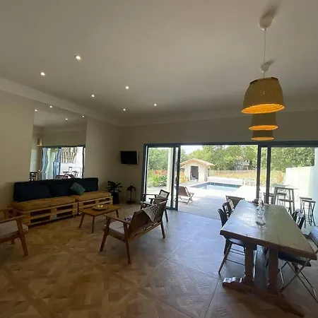 Le Pavillon D'ete 4* - Elegant Et Lumineux Holiday home *